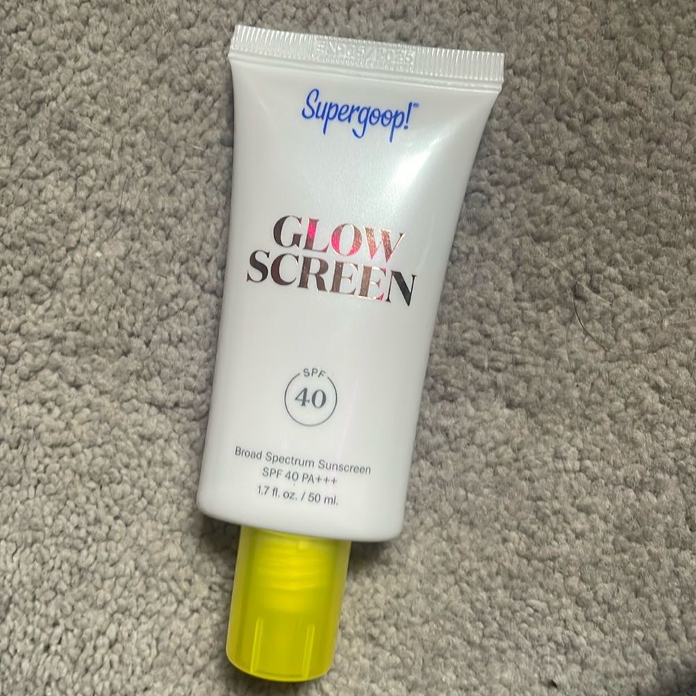 Supergoop glow screen